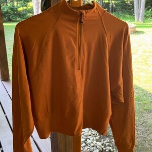 Lululemon long sleeve top size 6